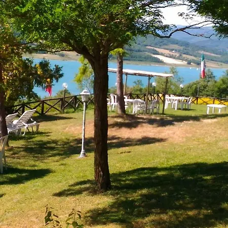 Farm stay Agriturismo Calcinaia Sul Lago *