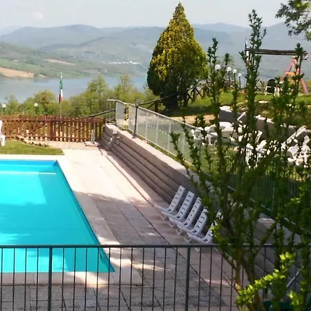 Agriturismo Calcinaia Sul Lago * Sansepolcro
