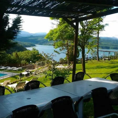 Agriturismo Calcinaia Sul Lago * Sansepolcro