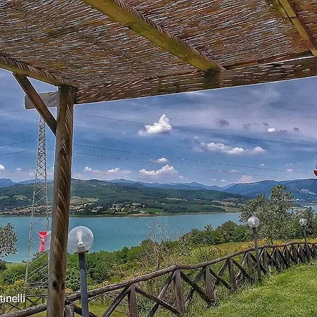 Farm stay Agriturismo Calcinaia Sul Lago Sansepolcro